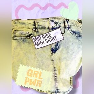 New Levi's Skirt.